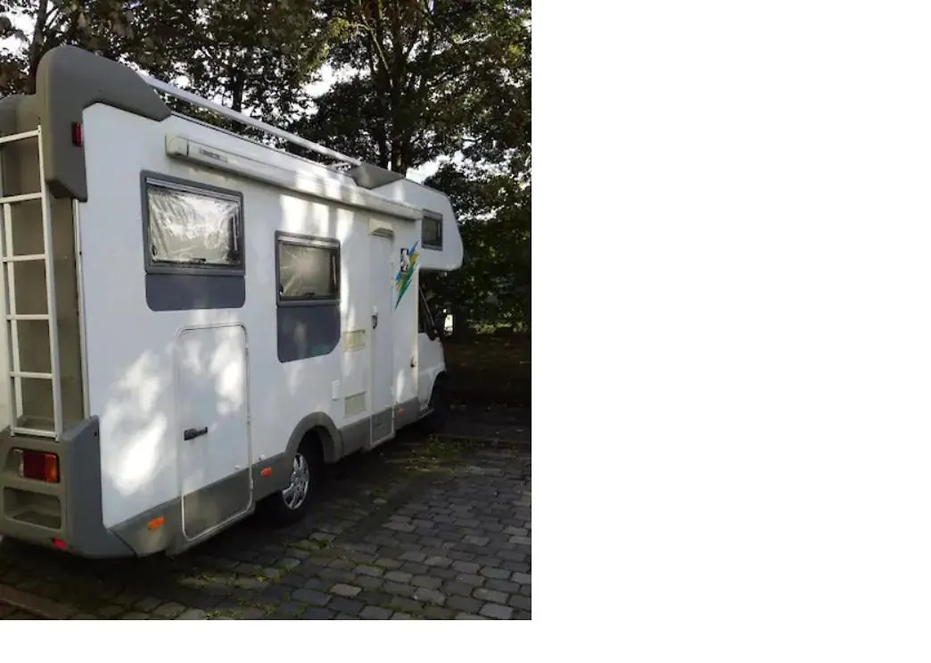 Preiswert Ubernachten Im Wohnmobil In Nurnberg! Only Public Toilet Available!